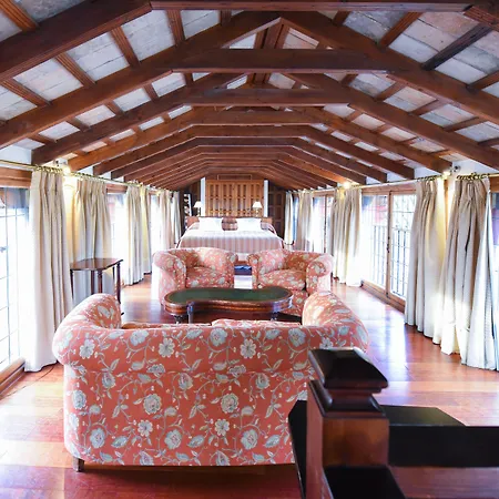 Hotel Casas De La Juderia 4*