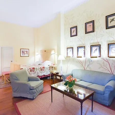 Hotel Casas De La Juderia 4*